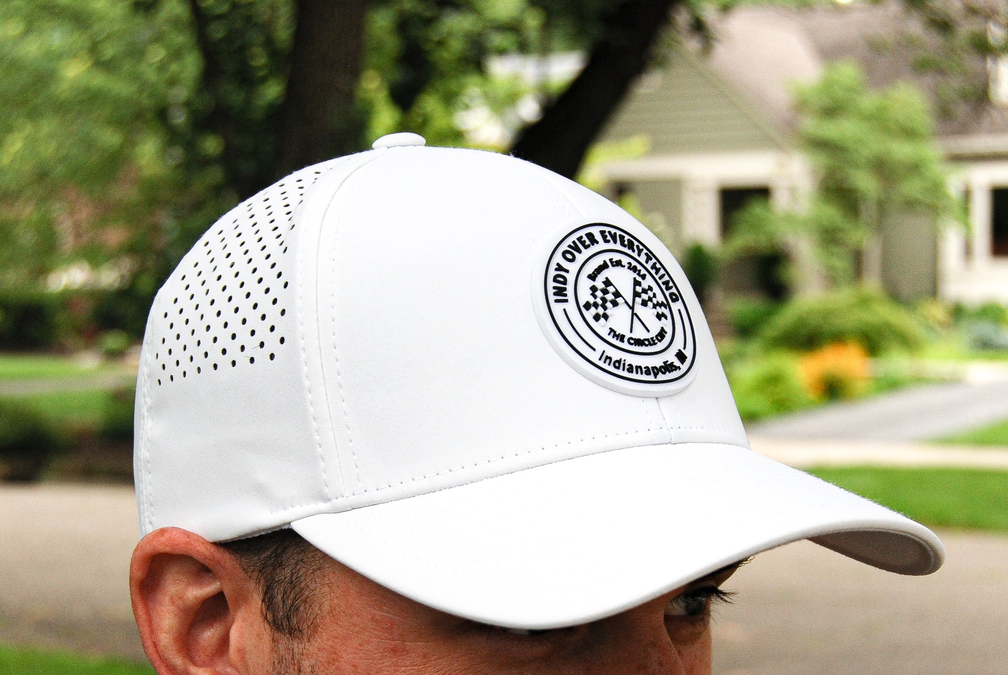 "Lakes and Links" Performance Hat (waterproof) - White