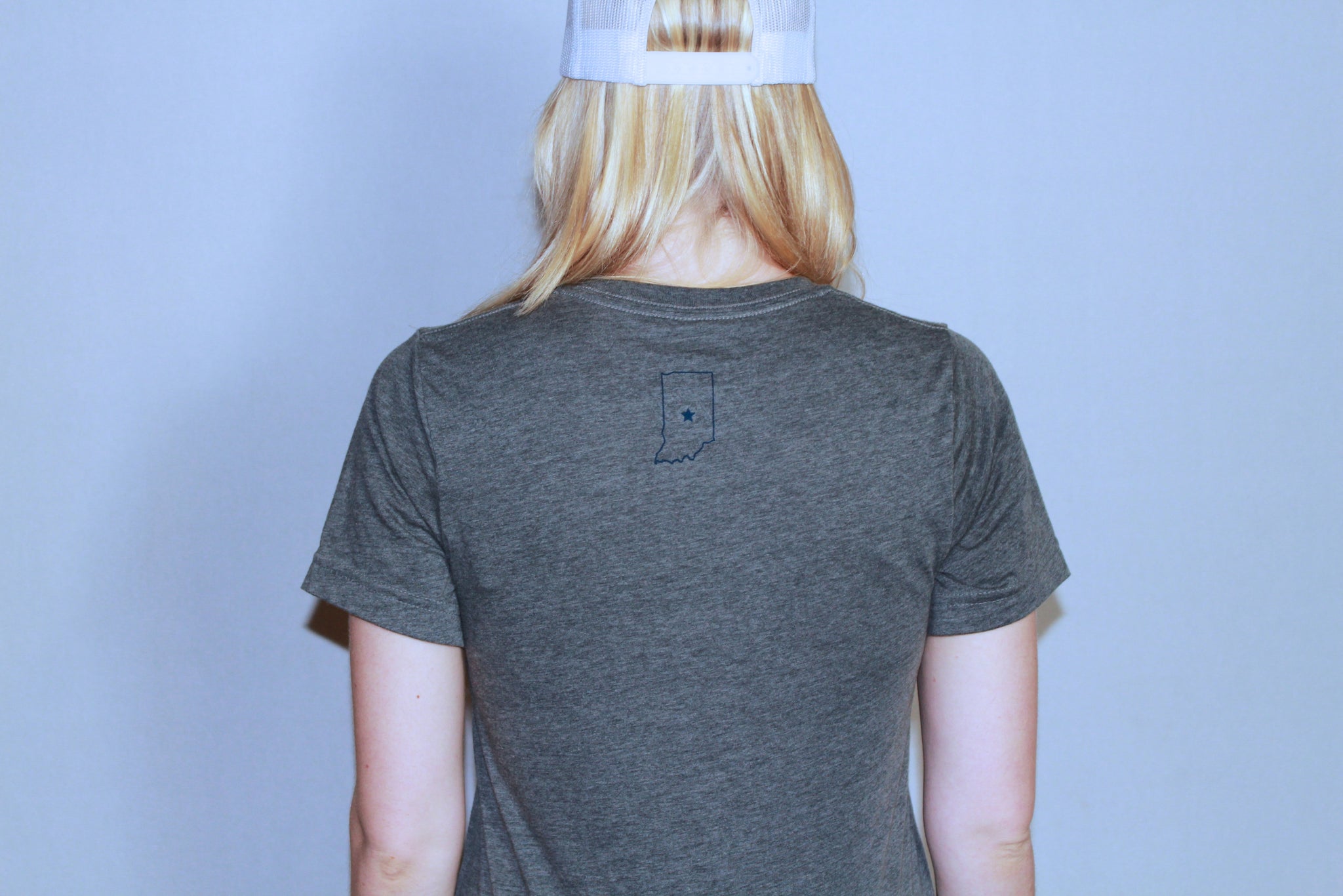 LOGO TEE - GREY - Indy Over Everything