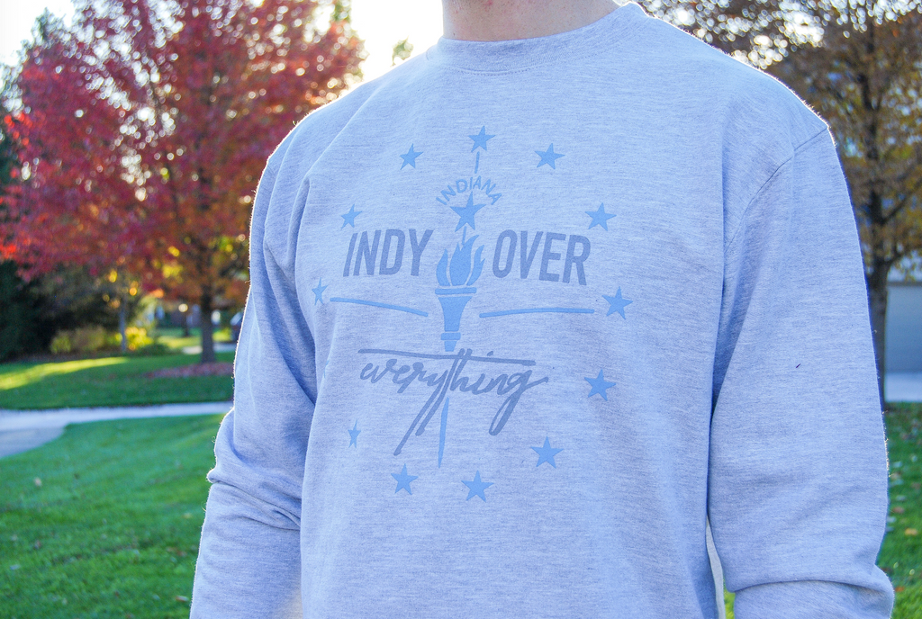 19th Star Crewneck